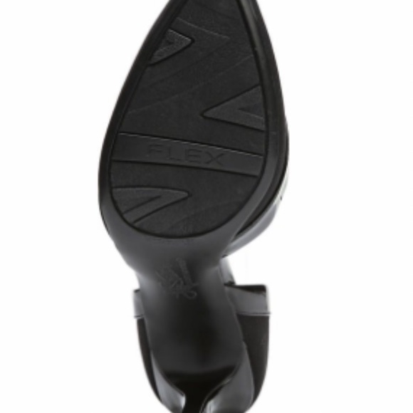 NWT Life Stride Saldana Black Pump Women - Picture 4 of 6